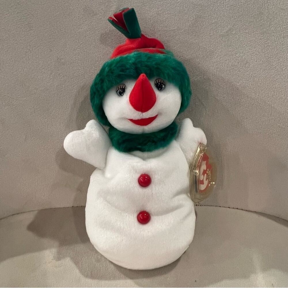 Ty Beanie Baby Snowgirl the Snowman, NWT